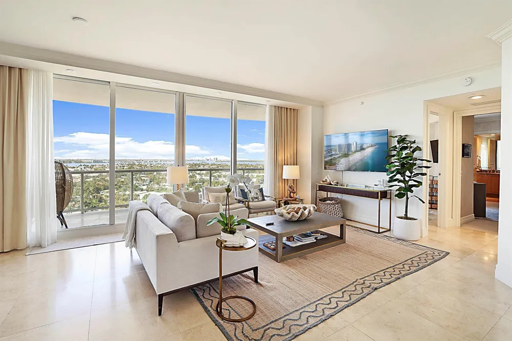 2700 Ocean Drive #1006b Riviera Beach, FL 33404