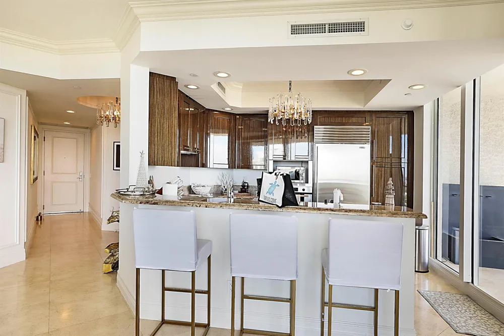 2700 Ocean Drive #1006b Riviera Beach, FL 33404