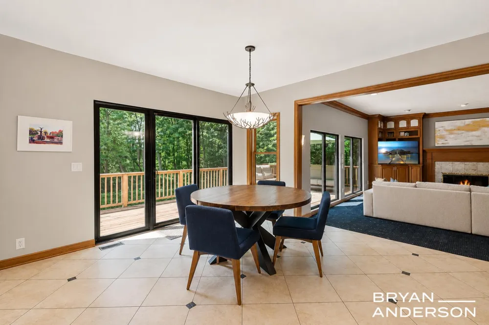 3324 Whitburn Court SE Cascade Charter Township, MI 49301