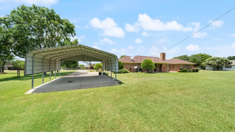 5900 Priscilla Lane Kaufman, TX 75142