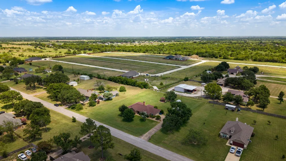 5900 Priscilla Lane Kaufman, TX 75142