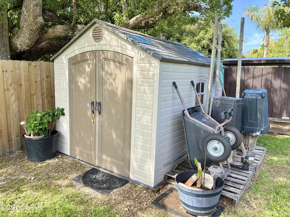 622 Ridge Boulevard South Daytona, FL 32119