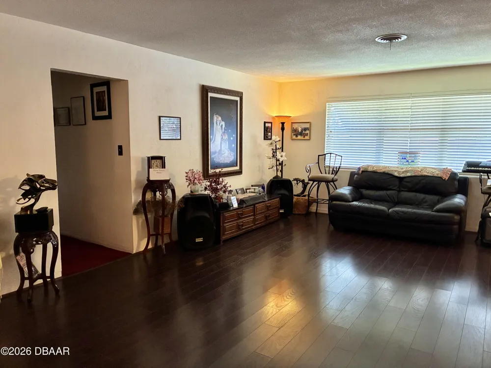 622 Ridge Boulevard South Daytona, FL 32119