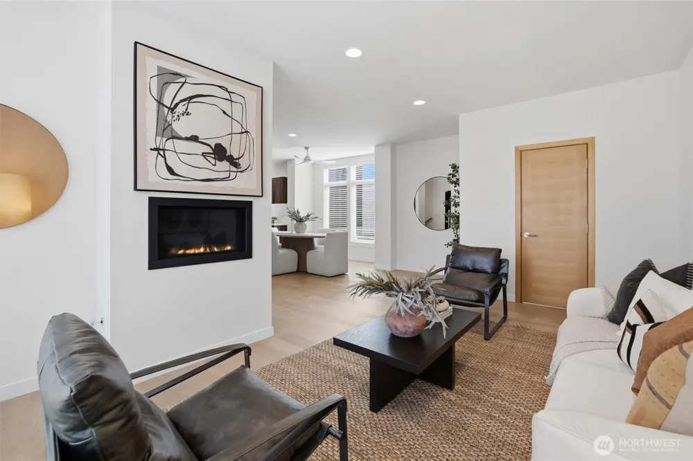1427 136th Court NE Bellevue, WA 98005