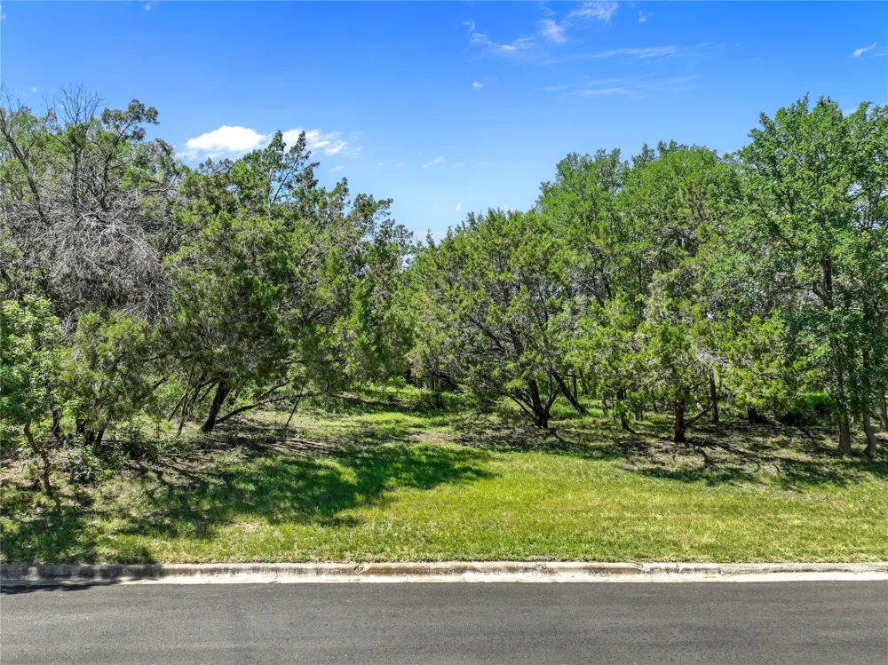 3311 Gentry Drive West Lake Hills, TX 78746