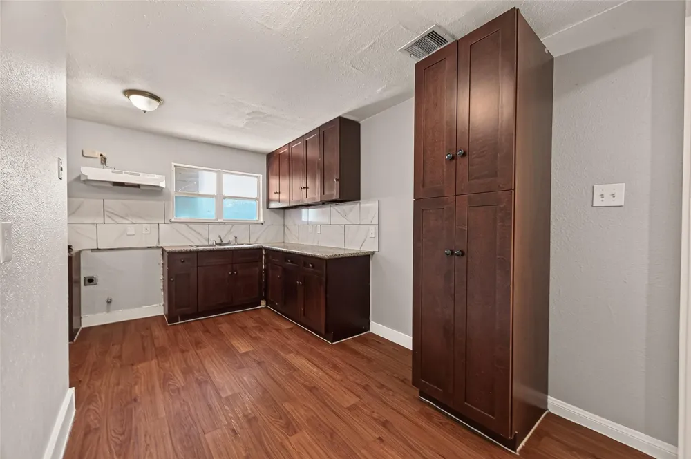 10601 Ambursen Street Houston, TX 77034