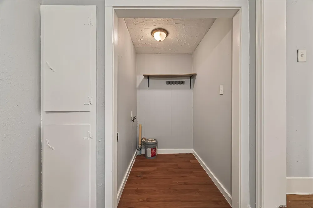 10601 Ambursen Street Houston, TX 77034