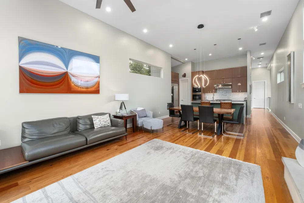 604 W LIVE OAK STREET Austin, TX 78704