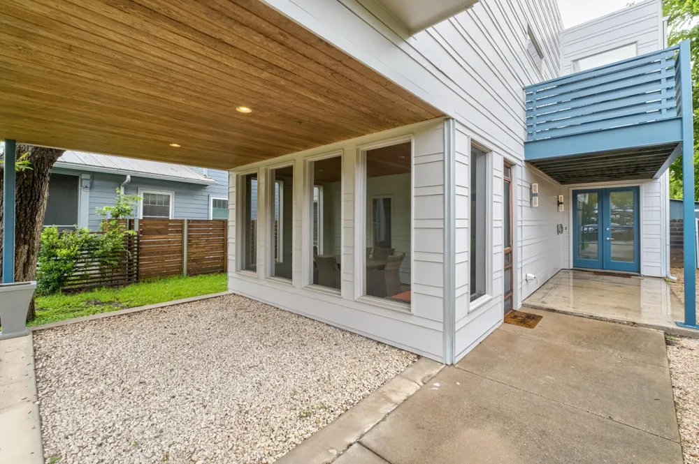 604 W LIVE OAK STREET Austin, TX 78704