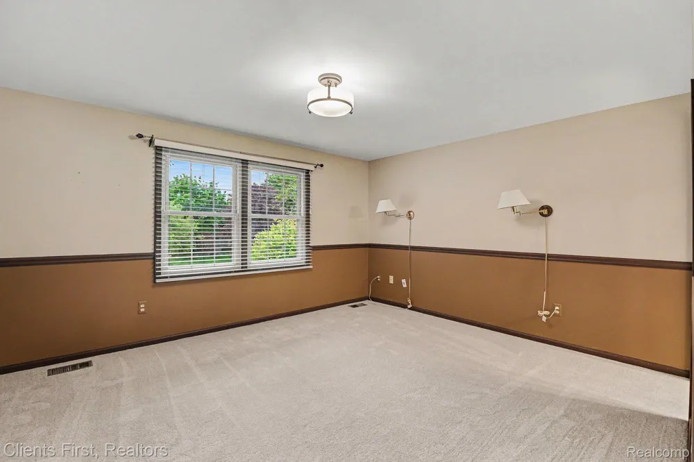 42542 Knollwood Court Northville Township, MI 48168
