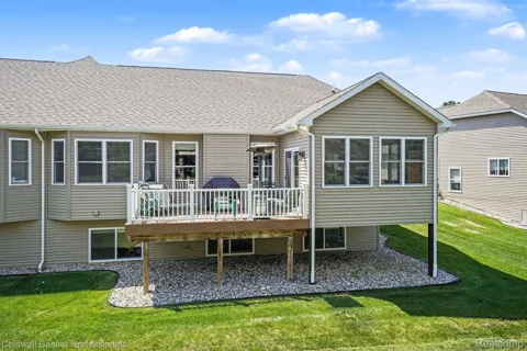 56 Fox Hollow Drive