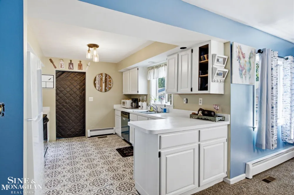 732 9th St Street St Clair City, MI 48079