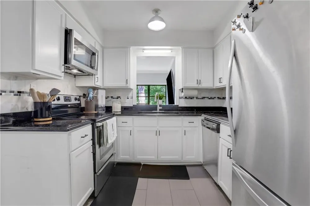 172 Elysian Way NW Atlanta, GA 30327