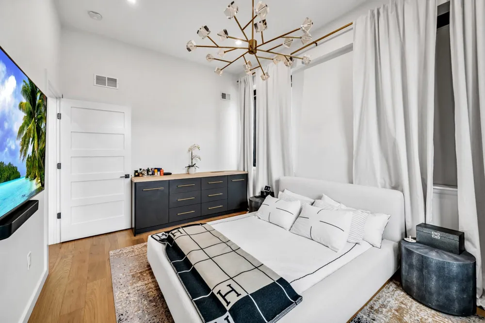 518-536 GREGORY AVE Weehawken, NJ 07086