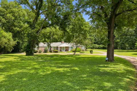 853 Pasadena Dr