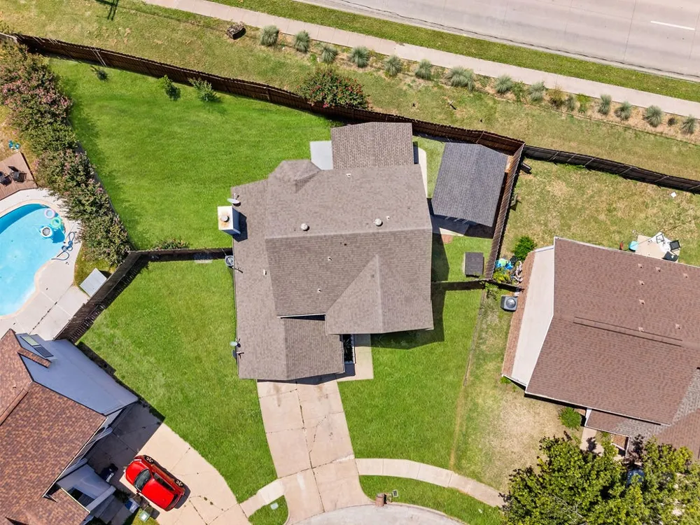 622 Mission Hills Drive Arlington, TX 76018