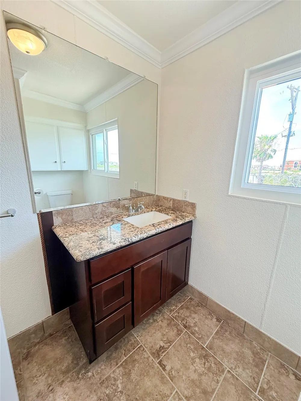 23 King Fish Lane Freeport, TX 77541