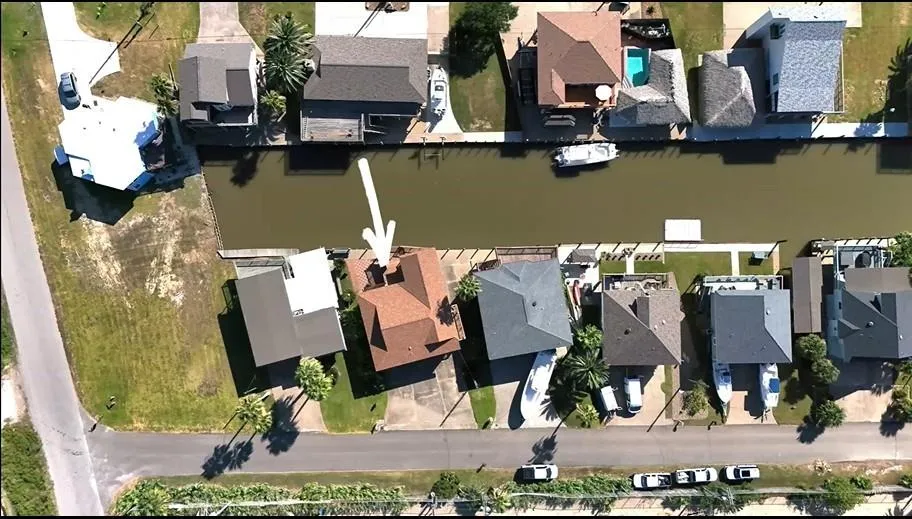 23 King Fish Lane Freeport, TX 77541