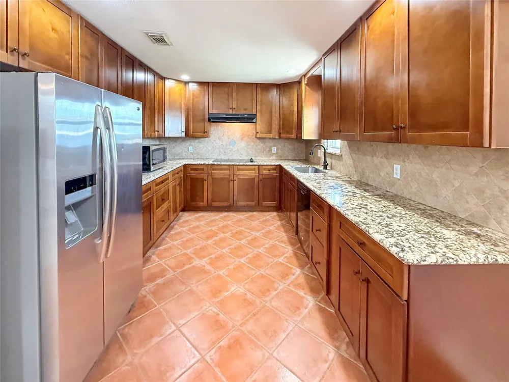 23 King Fish Lane Freeport, TX 77541