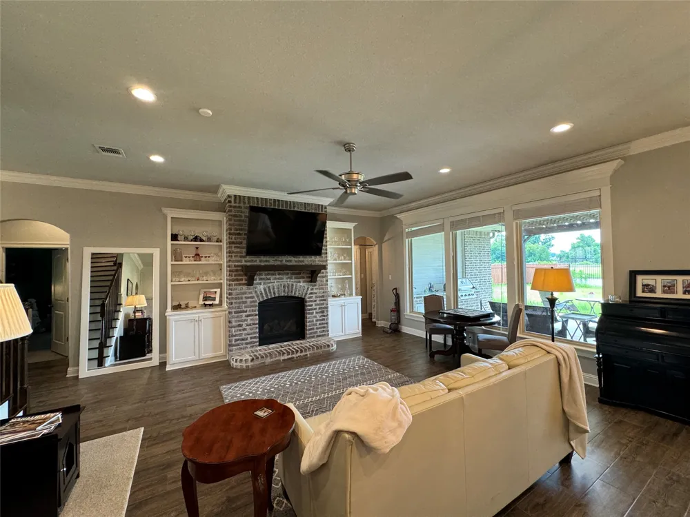 629 Dumaine Drive Bossier City, LA 71111