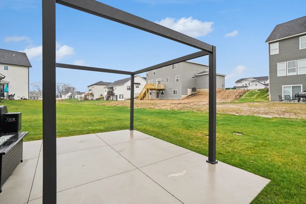 3338 Eagle Peak Drive Georgetown Charter Township, MI 49428