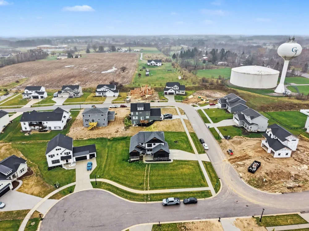 3338 Eagle Peak Drive Georgetown Charter Township, MI 49428