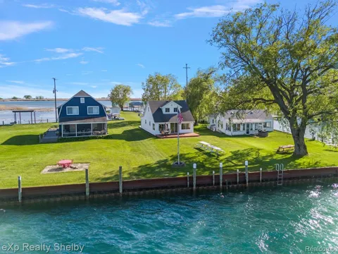 8395 N Channel   -   Harsens Island