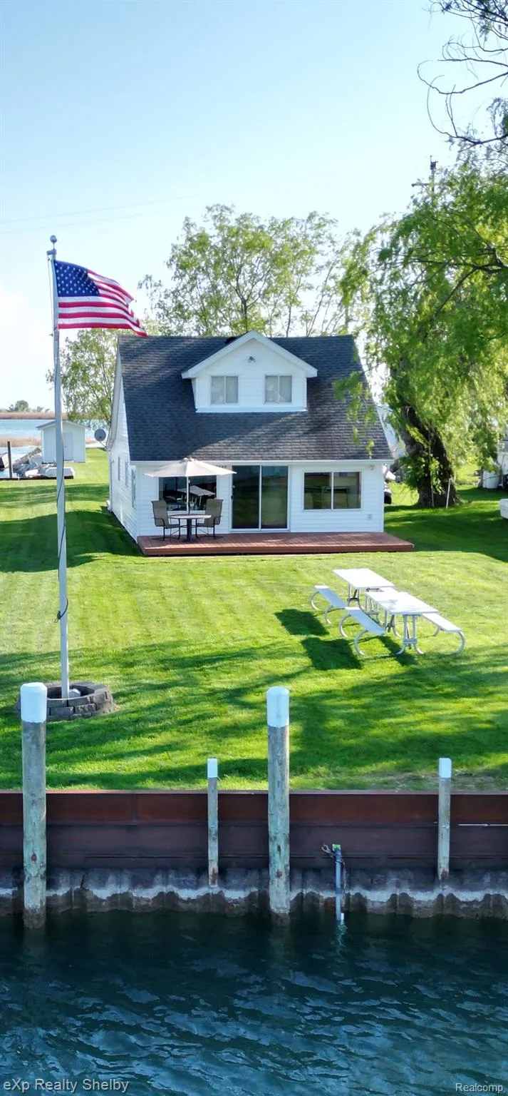 8395 N Channel   -   Harsens Island Clay Township, MI 48001