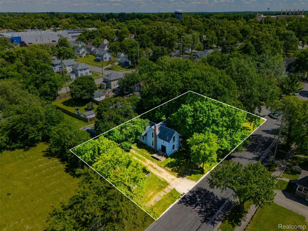 307 Gorham Street Jackson City, MI 49202