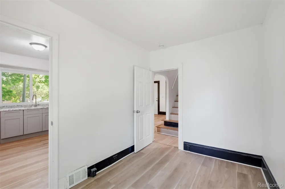 307 Gorham Street Jackson City, MI 49202