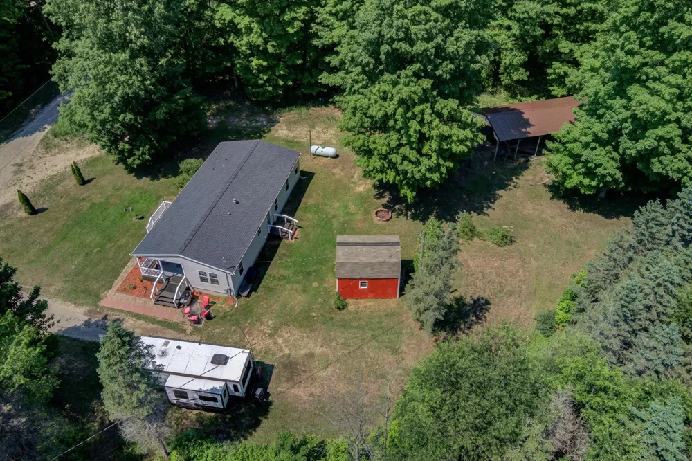 223 Pinecrest Lane Homestead Township, MI 49617