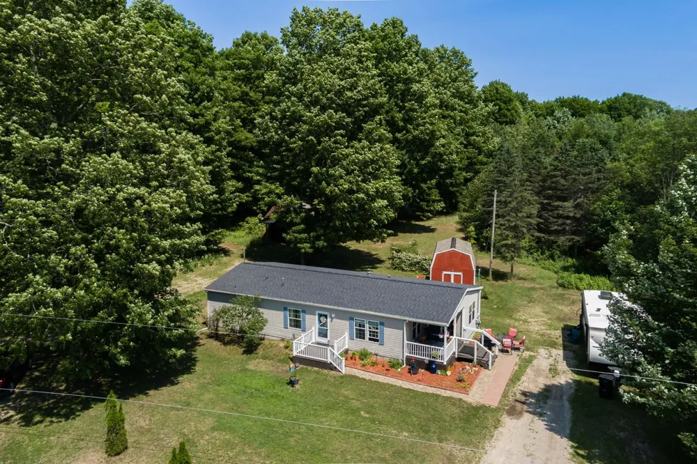 223 Pinecrest Lane Homestead Township, MI 49617