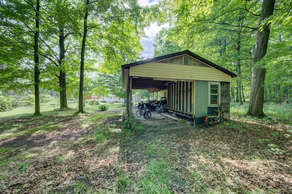 223 Pinecrest Lane Homestead Township, MI 49617