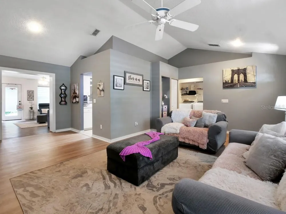 1048 MALLETWOOD DRIVE Brandon, FL 33510