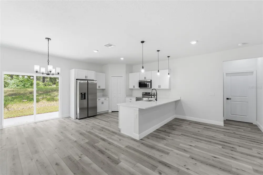 8809 CIRCULAR WAY Citrus Springs, FL 34434