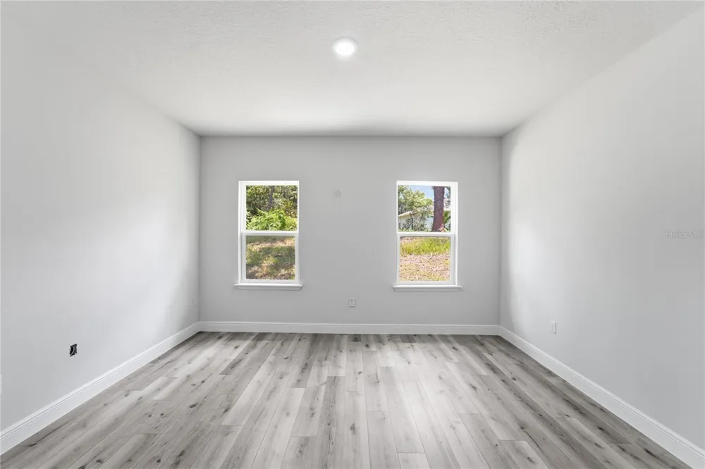 8809 CIRCULAR WAY Citrus Springs, FL 34434