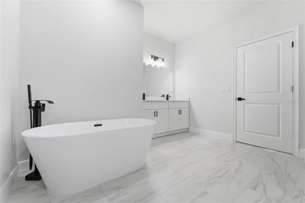 8809 CIRCULAR WAY Citrus Springs, FL 34434