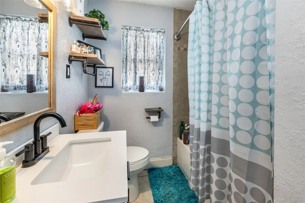 1509 PRIMROSE LANE Daytona Beach, FL 32117