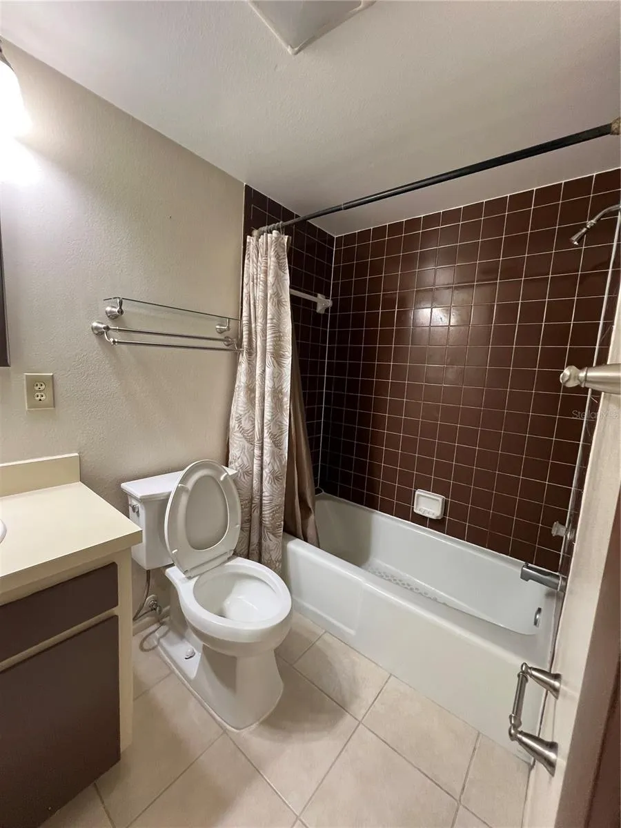 4403 7TH STREET E #7 Ellenton, FL 34222