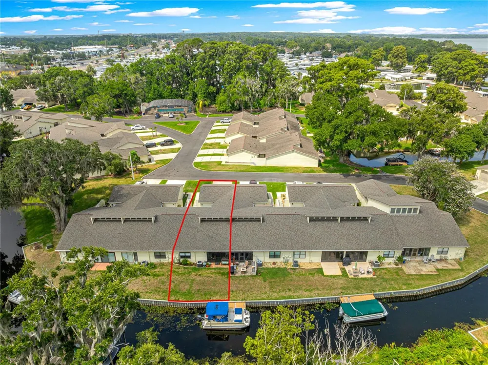 2226 CYPRESS COVE DRIVE #2226 Tavares, FL 32778