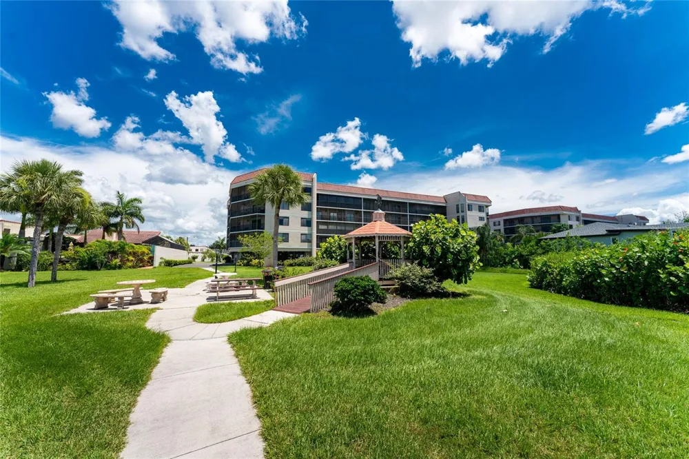25188 MARION AVENUE #D101 Punta Gorda, FL 33950