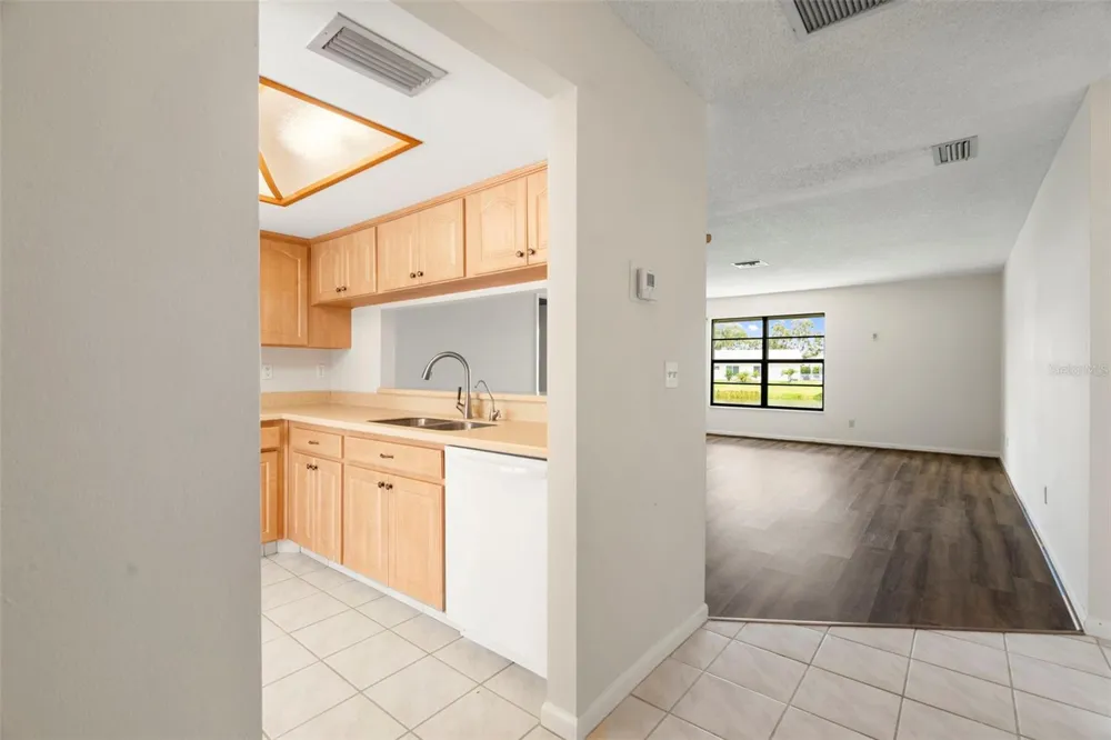 4109 89TH AVENUE Pinellas Park, FL 33782