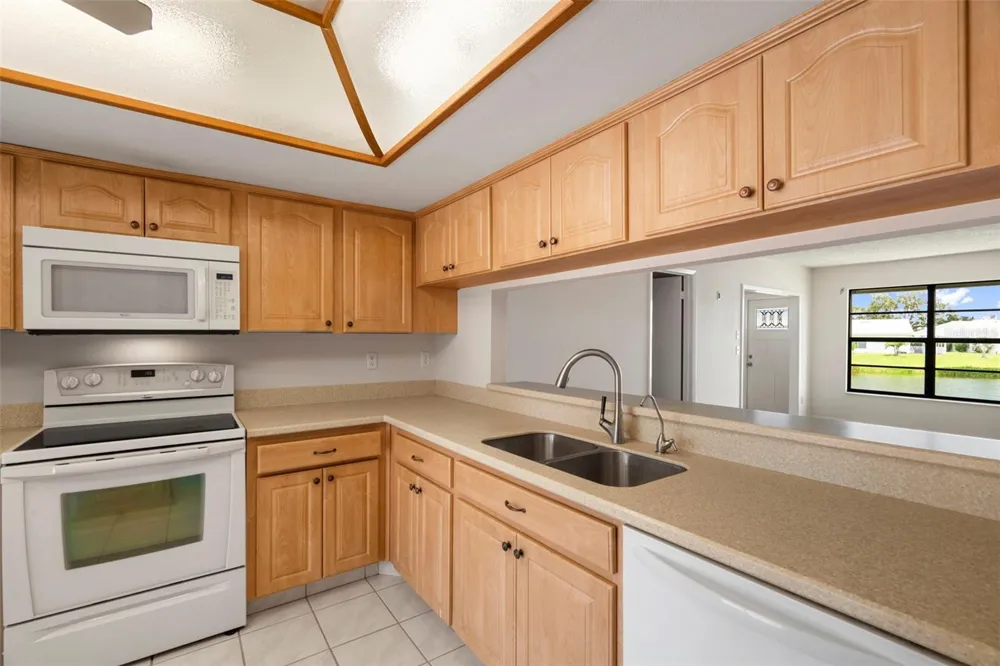 4109 89TH AVENUE Pinellas Park, FL 33782