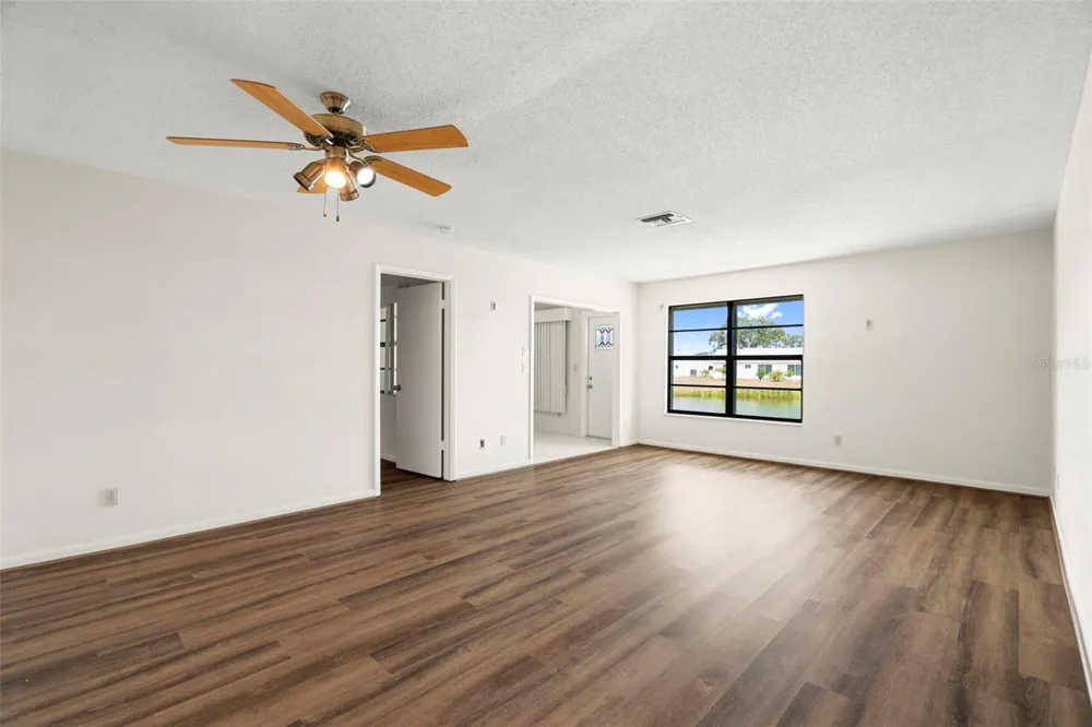 4109 89TH AVENUE Pinellas Park, FL 33782