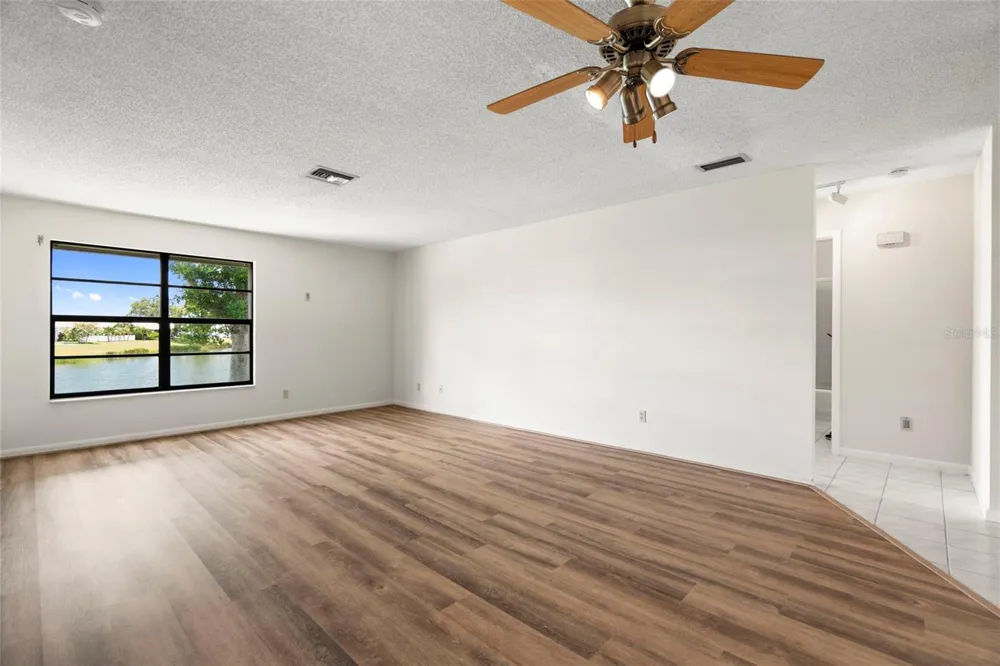 4109 89TH AVENUE Pinellas Park, FL 33782