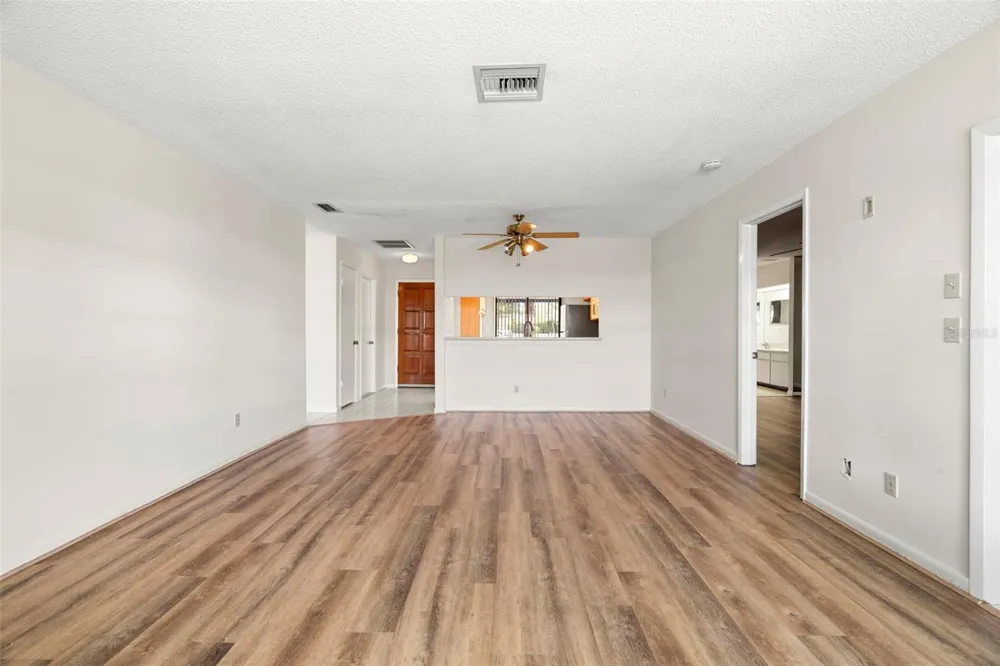 4109 89TH AVENUE Pinellas Park, FL 33782