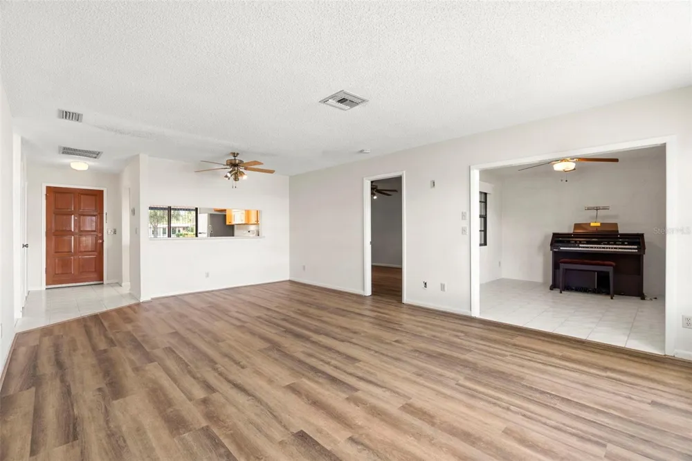 4109 89TH AVENUE Pinellas Park, FL 33782