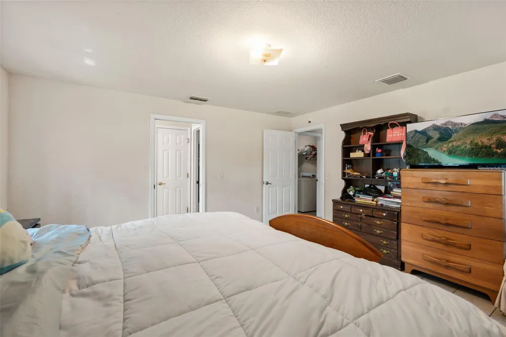 7938 JACKSONS RIVER ROAD Leesburg, FL 34788