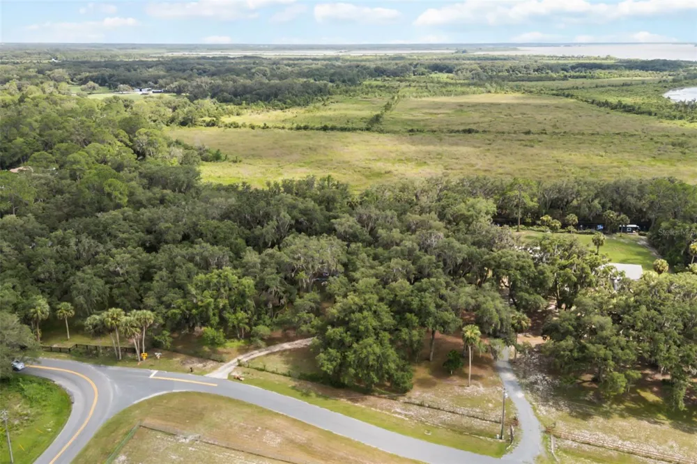 7938 JACKSONS RIVER ROAD Leesburg, FL 34788