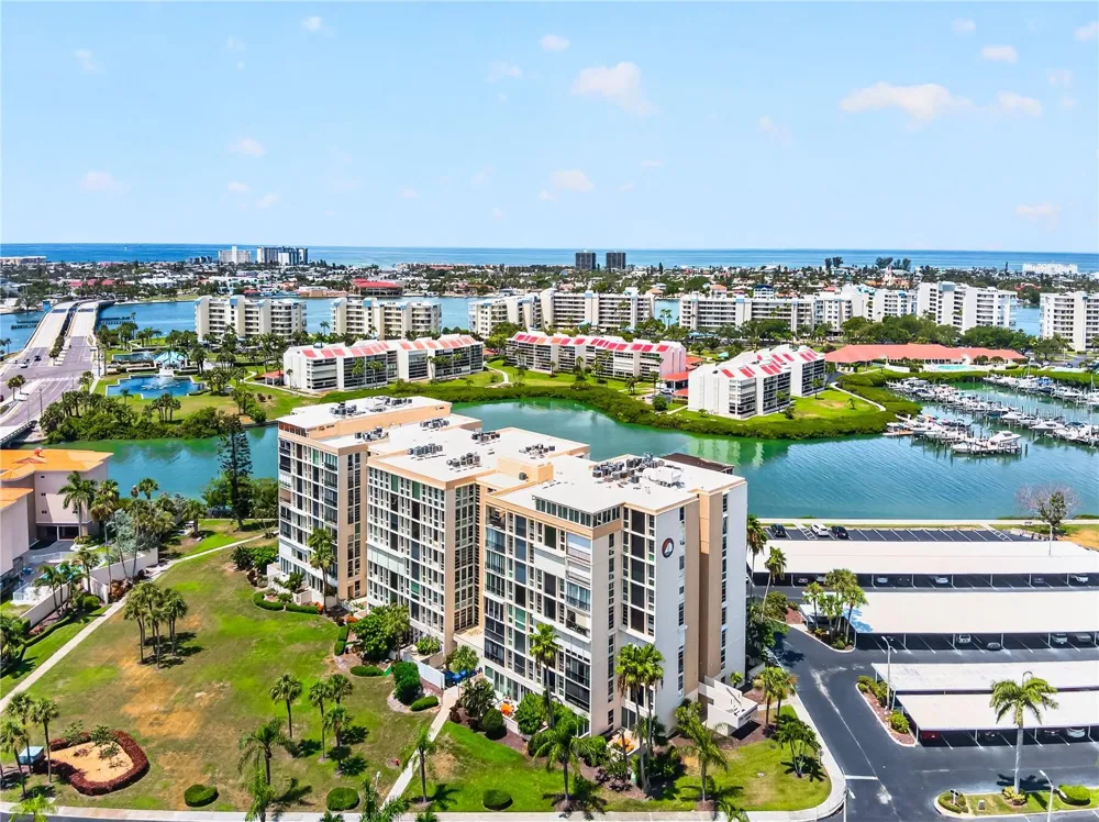 7400 SUN ISLAND DRIVE S #203 South Pasadena, FL 33707